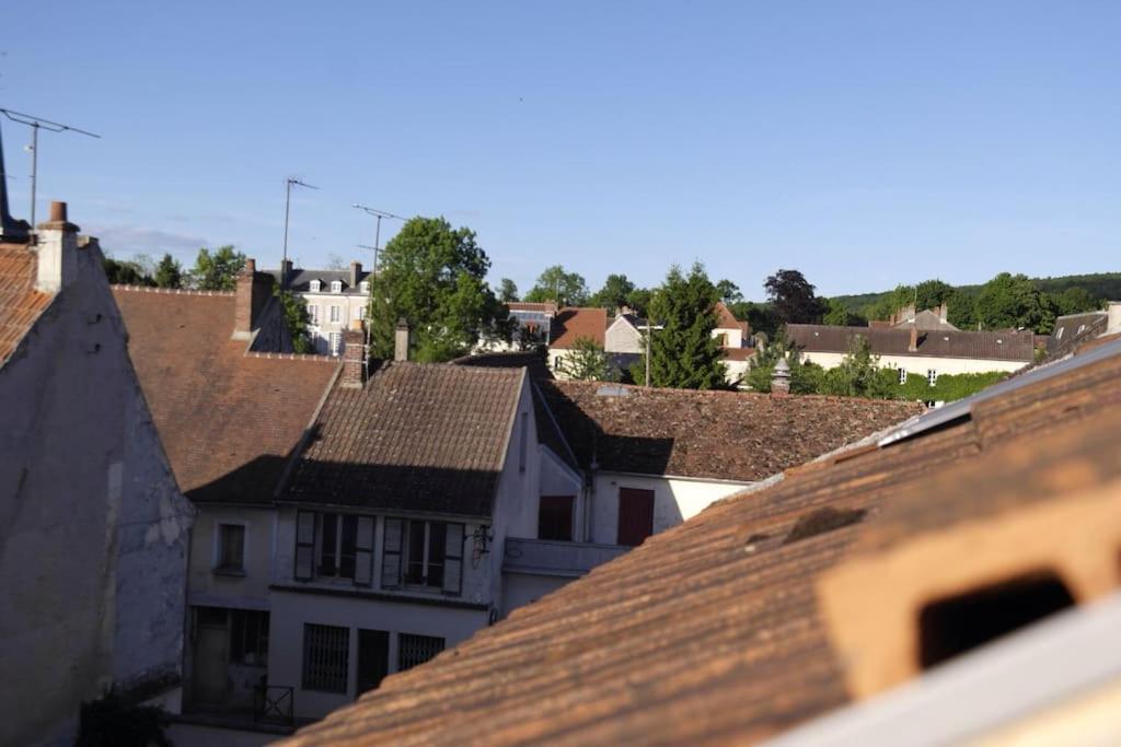 Bel F2 Nogent Gare Sur Place Exterior foto